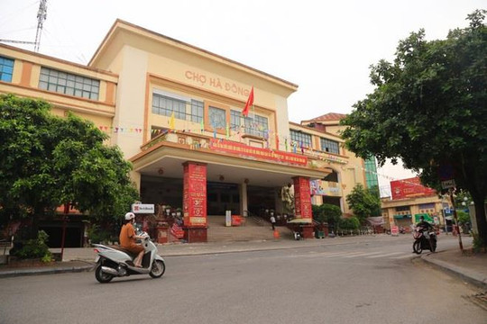 Hà Nội tạm đóng cửa chợ Hà Đông do F0 từng đến mua hàng