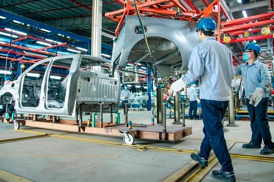 Ngành công nghiệp ôtô Việt Nam tự sản xuất được những gì?
