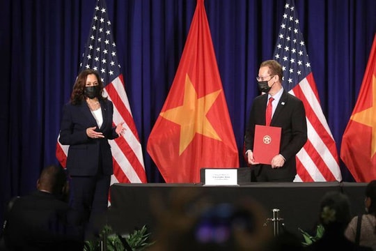 Việt Nam-Hoa Kỳ ký thỏa thuận về địa điểm mới của Đại sứ quán Hoa Kỳ 