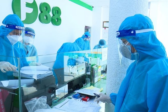 Công an khám xét chi nhánh Công ty F88 liên quan đến việc làm lây lan dịch bệnh tại Bạc Liêu