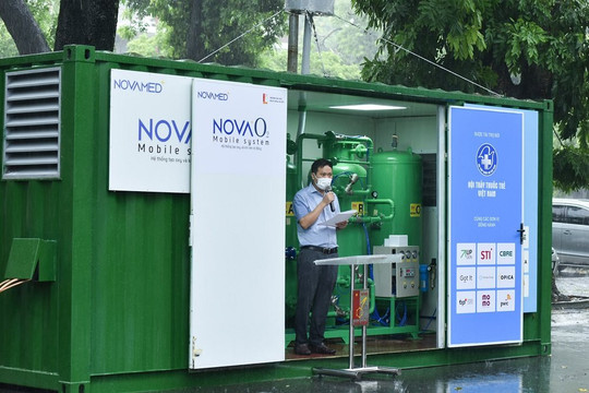 Container tạo oxy và khí nén y tế di động sẽ Nam tiến hỗ trợ điều trị người bệnh COVID-19