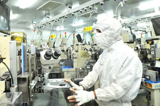 Việt Nam thu hút hơn 19 tỷ USD vốn FDI trong 8 tháng