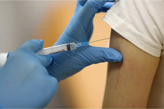 Vaccine EpiVacCorona-N của Nga chính thức được đăng ký cấp nhà nước 