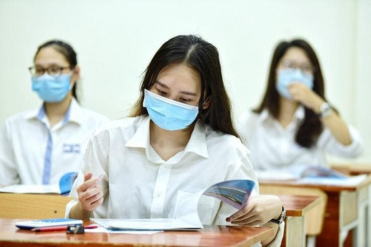 Đề xuất tiêm vaccine COVID-19 cho học sinh trung học phổ thông