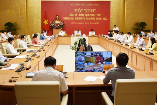 Thủ tướng: Sớm công bố phương án kỳ thi THPT quốc gia năm 2022 phù hợp với tình hình dịch bệnh