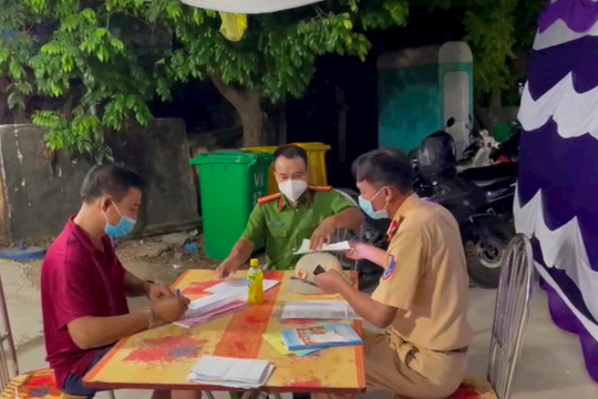 Hải Dương: Giả danh người khác hòng "thông chốt" kiểm soát dịch Covid-19
