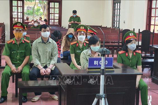 4 cựu cán bộ Thanh tra Bộ Xây dựng “vòi tiền” doanh nghiệp ở Vĩnh Phúc hầu tòa