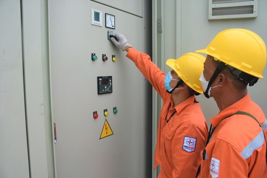 EVNHANOI đảm bảo điện thông suốt phục vụ Bệnh viện điều trị người bệnh Covid-19