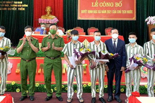 Phó Chánh án TANDTC Nguyễn Trí Tuệ dự Lễ công bố quyết định đặc xá của Chủ tịch nước