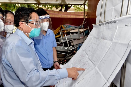 Thủ tướng: Hà Nội rà soát, khắc phục ngay các hạn chế, bất cập trong phòng, chống dịch
