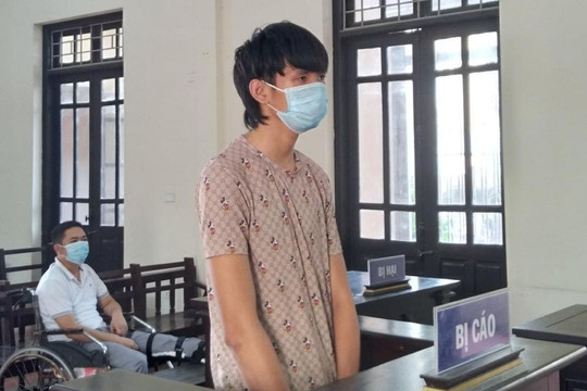 Lĩnh 42 tháng tù vì "thông chốt" kiểm dịch khiến cán bộ Công an thương tích 18%