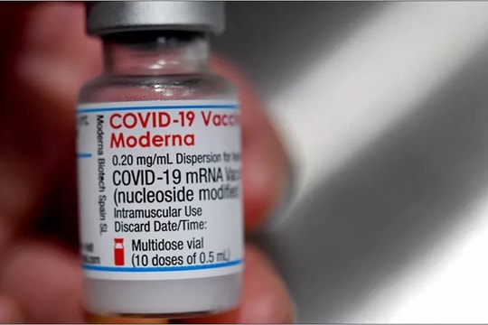 Philippines chấp thuận sử dụng khẩn cấp vaccine Moderna cho trẻ 12-17 tuổi