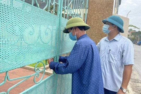 Thanh Hóa tháo khóa cổng cho 278 hộ dân có F2
