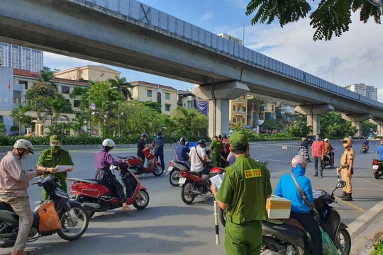 12 Tổ cơ động tăng cường kiểm tra, xử lý  vi phạm  phòng, chống dịch  Covid-19