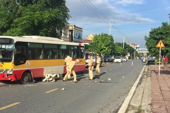 Ninh Bình: Hai học sinh bị thương vong trên đường đến trường