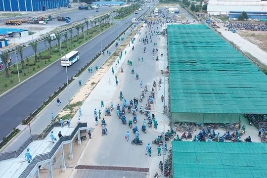 Quảng Ngãi: Tạm dừng hoạt động những doanh nghiệp không xét nghiệm cho công nhân