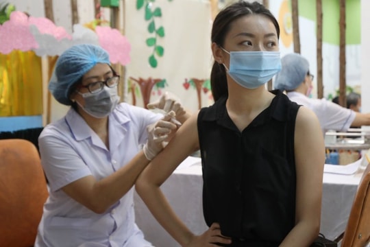 Hà Nội phân bổ gần 1 triệu liều vắc xin Vero Cell