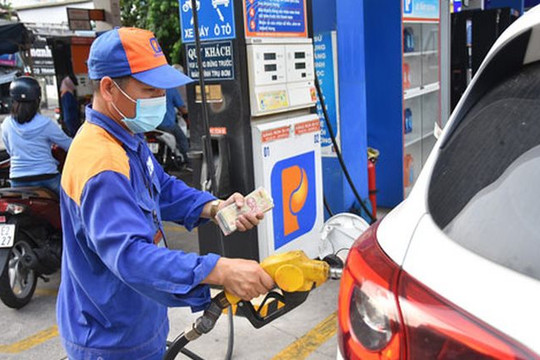Xăng, dầu đồng loạt tăng giá