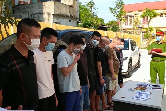 Hà Nam: Triệt phá ổ nhóm đánh bạc  cảnh giới bằng camera