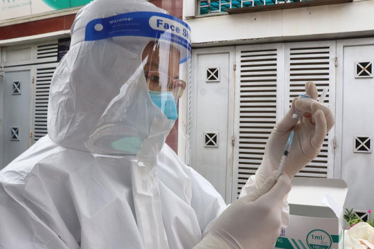 TP.HCM xin rút ngắn khoảng cách 2 mũi tiêm AstraZeneca còn 6 tuần