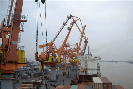Nỗ lực đưa doanh nghiệp trở lại hoạt động, khôi phục sản xuất an toàn 