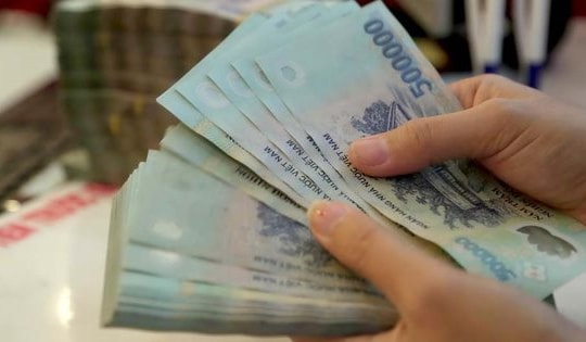 Mặt bằng lãi suất huy động giảm sâu