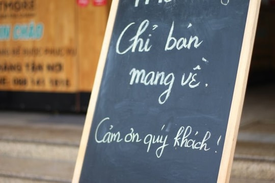 Hà Nội: Từ 12 giờ ngày 16/9, địa phương đủ điều kiện được cho hàng quán mở cửa trở lại