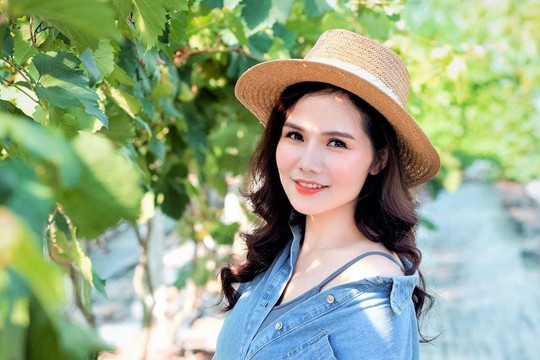 Cô giáo Tạ Thị Quyên trải lòng về triển vọng ngành hoa lan sau đại dịch