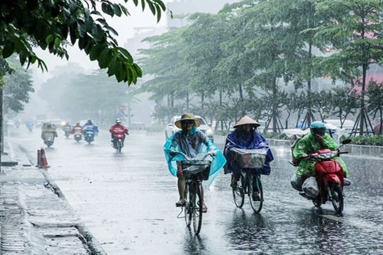 Bắc Bộ và Bắc Trung Bộ có mưa dông rải rác, đề phòng sét, mưa đá