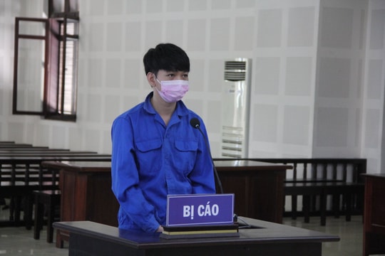 Vỡ nợ vì vay tiền mua xe ô tô, nam thanh niên đi lừa đảo