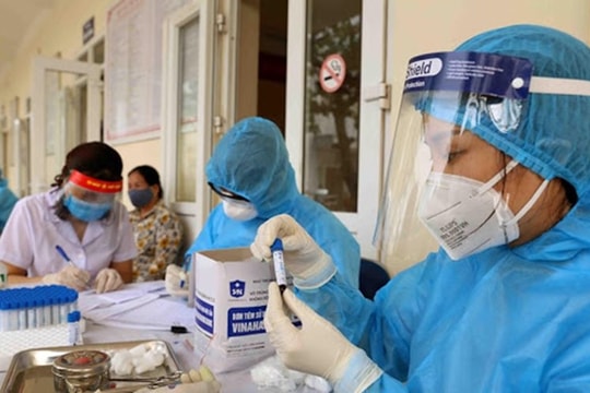 Hà Nội: Thêm 15 ca mắc COVID-19, phát hiện chùm 6 ca bệnh mới tại Long Biên
