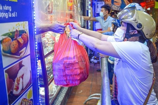 Hà Nội: Quận Hai Bà Trưng đề xuất mở lại tất cả hoạt động, dịch vụ từ 1/10