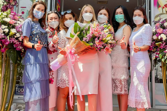Hoa hậu Xuân Nguyễn mở tiệc kỷ niệm 1 năm khai trương Sunny Nail Spa tại Thái Lan