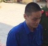Bị đánh khi đi đòi nợ, gọi điện cho bạn vác dao tới chém người