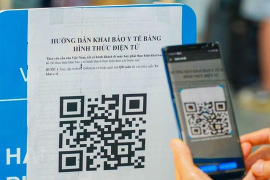 Các cơ sở kinh doanh Hà Nội đẩy mạnh triển khai quét mã QR