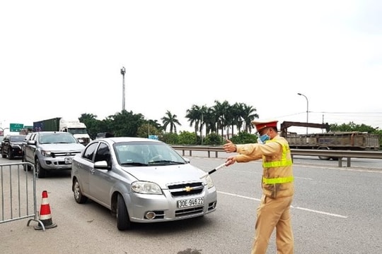 Người Hà Nội đi các tỉnh thành khác cần các loại giấy tờ, thủ tục gì?