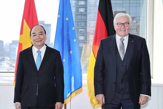 Chủ tịch nước Nguyễn Xuân Phúc gặp Tổng thống Đức Frank-Walter Steinmeier