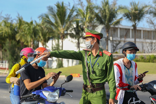  Đà Nẵng chuyển trạng thái thích ứng an toàn với dịch, người dân sẽ được cấp mã QR Code 