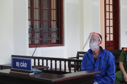 Lĩnh 5 năm tù vì đưa người xuất cảnh trái phép
