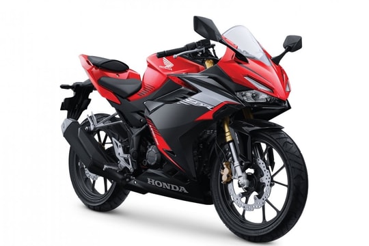 Honda CBR150R ra mắt tại Việt Nam, giá từ 71 triệu đồng