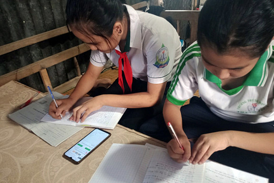 Học sinh có thể được vay 7 triệu đồng mua máy tính