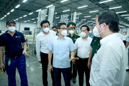 Phó Thủ tướng Vũ Đức Đam: Hạn chế di chuyển, người dân không tự ý từ TPHCM về các địa phương