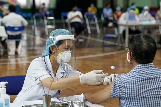 TP.HCM đề xuất nới điều kiện tham gia hoạt động công cộng