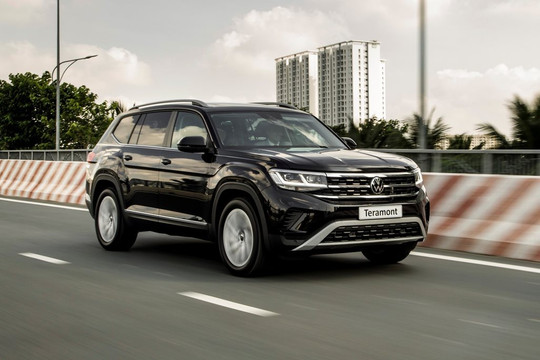 SUV Volkswagen Teramont giá 2,349 tỉ đồng tại Việt Nam