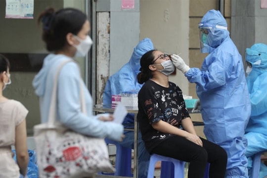 CDC Hà Nội dự báo số ca mắc Covid-19 ở Bệnh viện Việt Đức sẽ còn tăng