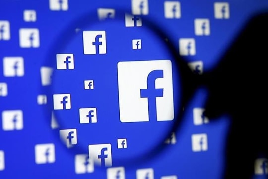 50.000 người dùng Facebook bị theo dõi lén lút