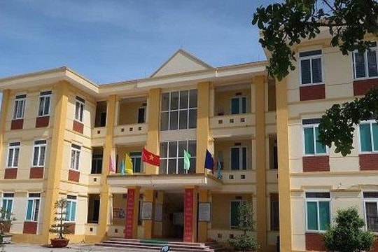 Nghệ An: Bắt giam Chủ tịch xã và cán bộ địa chính vì sai phạm đất đai
