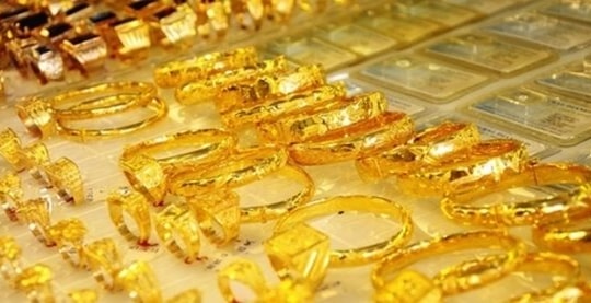 Giá vàng hôm nay 5/10: Biến động gần mốc 1.770 USD/ounce