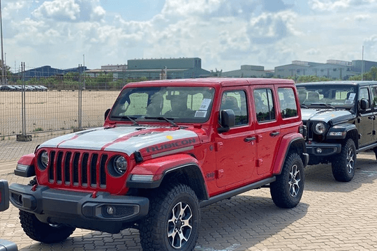 Jeep Wrangler tại Việt Nam bất ngờ tăng giá  tới 162 triệu đồng