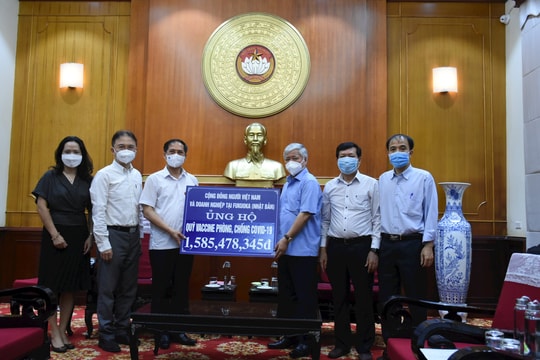 Cộng đồng người Việt Nam ở nước ngoài ủng hộ hơn 3 tỷ đồng phòng, chống Covid-19